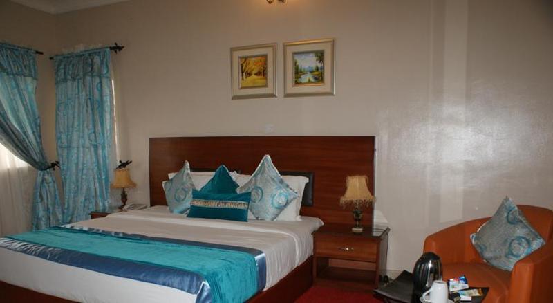 Apartment Royale Hotel&Suite Lagos Esterno foto