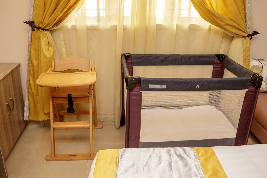 Apartment Royale Hotel&Suite Lagos Esterno foto