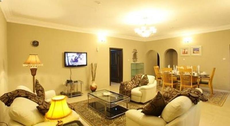 Apartment Royale Hotel&Suite Lagos Esterno foto